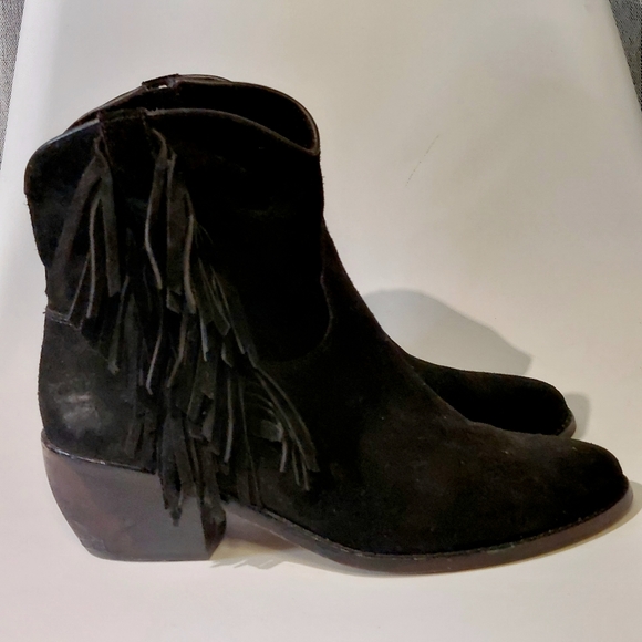 Vince Camuto black suede Celia fringed Western boot, sz 10, EUC - Picture 9 of 12